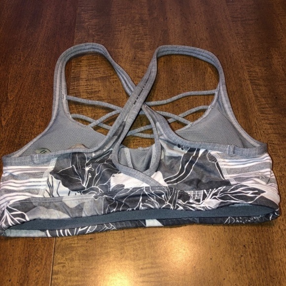 Athleta Tropical Mind Over Mat bra sz S Floral - Picture 3 of 6